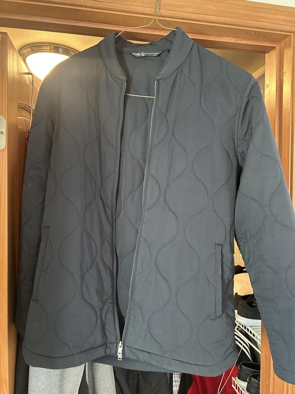 Review Thumbnail Image 0 370487437