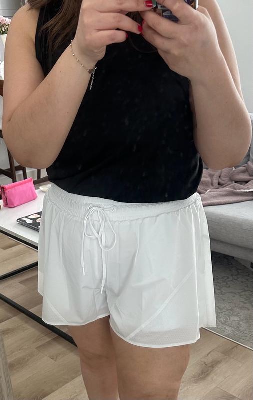 Customer photo for "Flowy Shorts for the Win!"