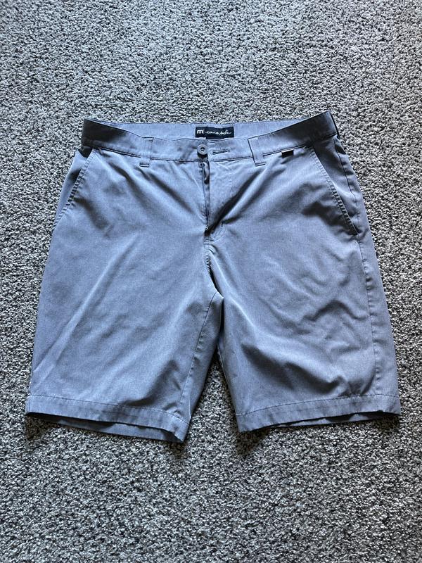 Travis mathew golf shorts sale sales