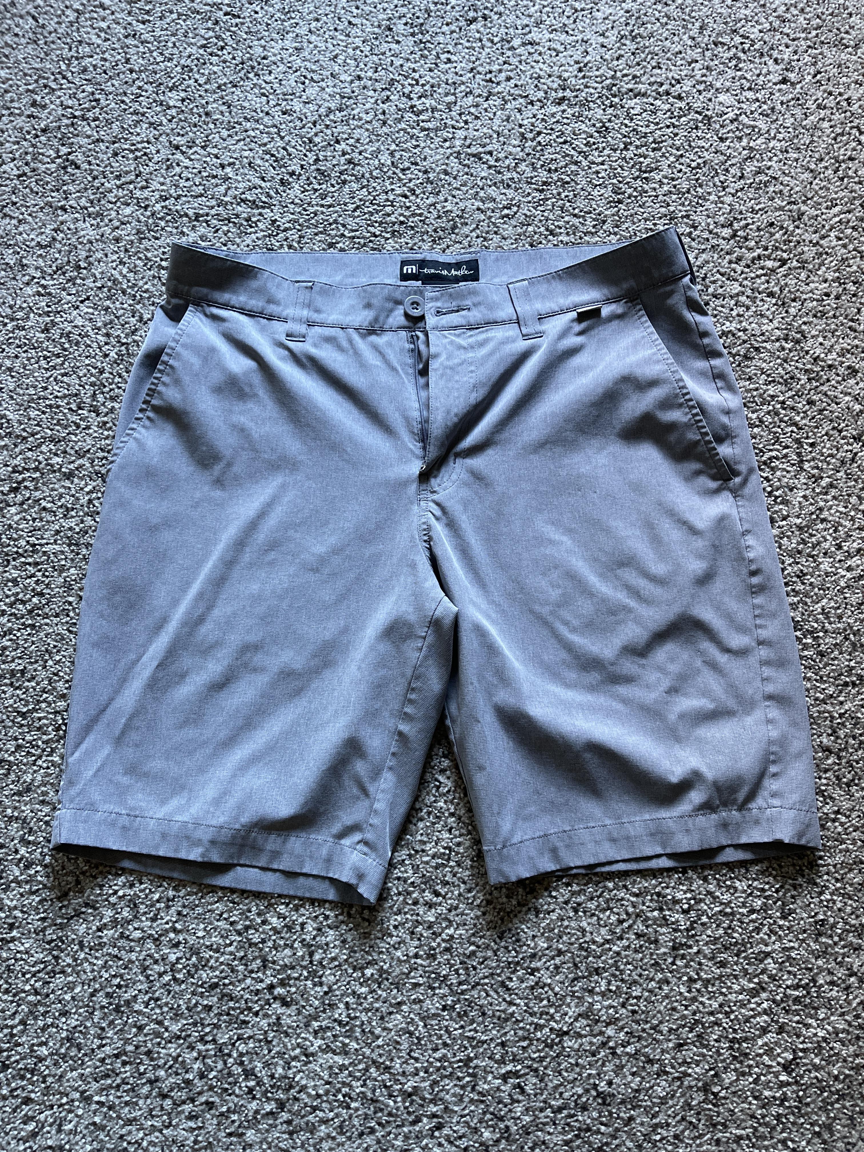 Travis mathew beck shorts sale sales