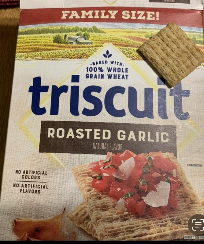 My thrift store find garlic roaster 🧄 besides roasting garlic and