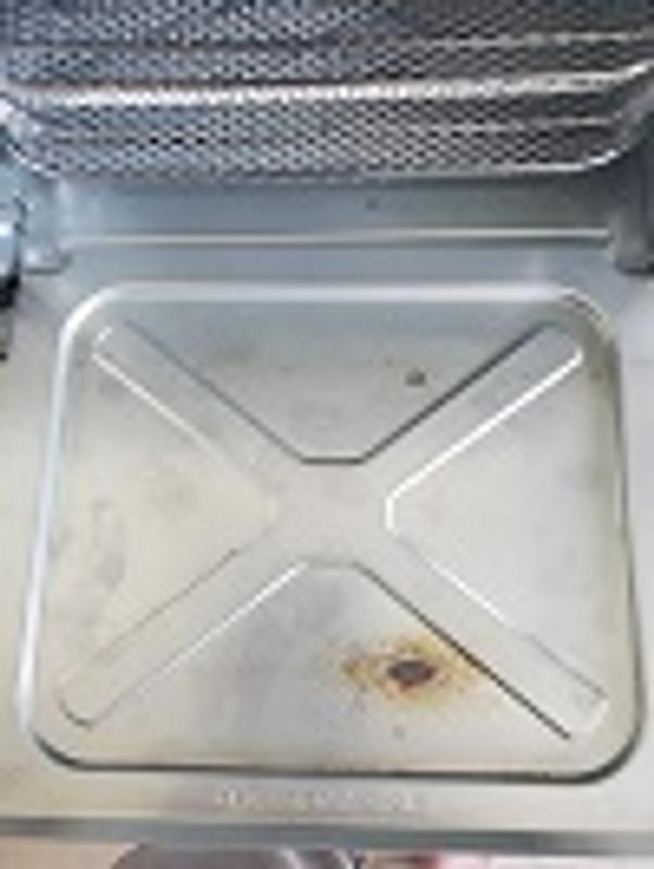 After using for a second time  Emeril XL Airfryer drip pan