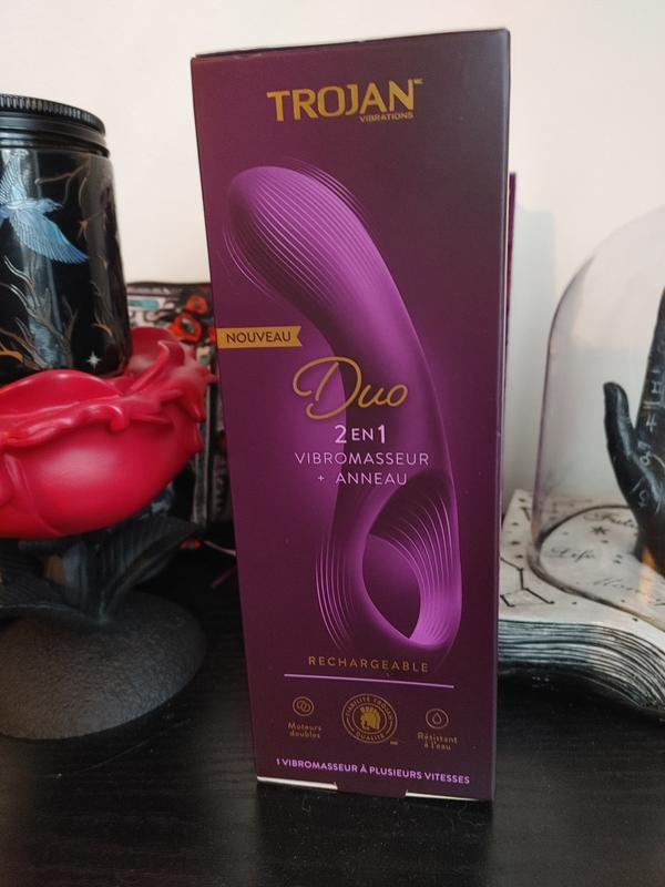Trojan | Trojan Duet 2-in-1 Vibrating Massager + Ring