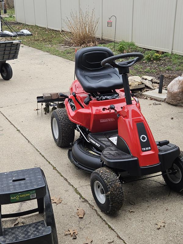 Troy-Bilt SD 10.5hp Briggs Engine Riding Lawn Mower, 30-in