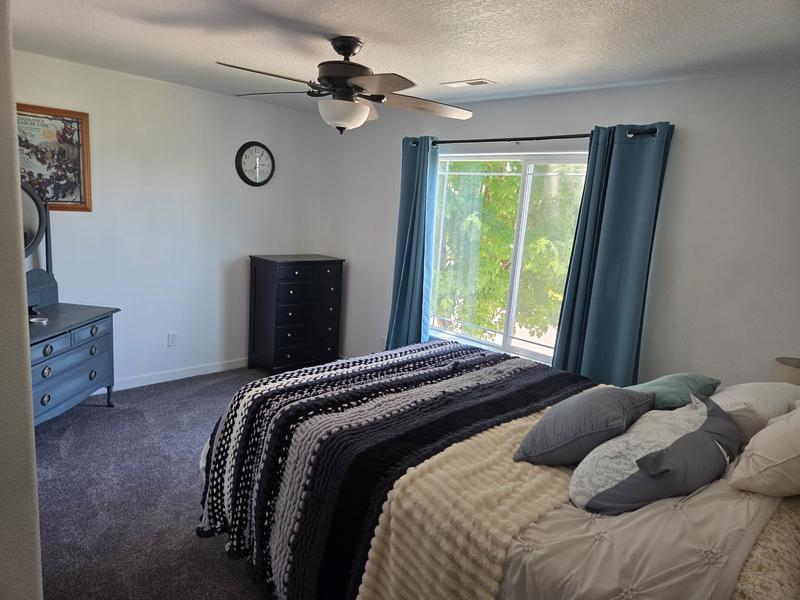 Review Thumbnail Image 0 274262832