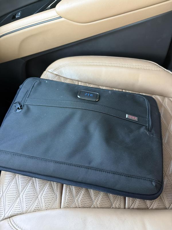 Review Thumbnail Image 0 369070937