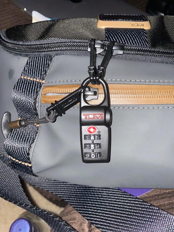 TUMI Alpha Black TSA Lock, Antibacterial - 0062DH | Abt
