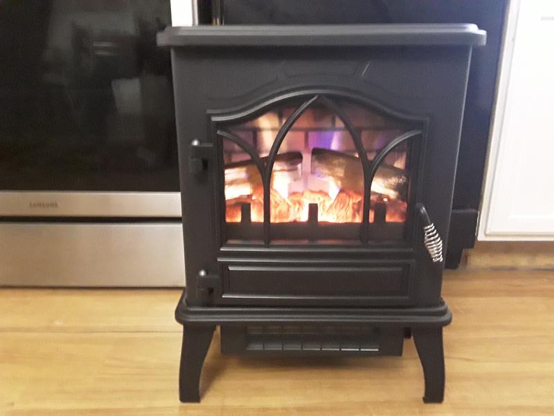 Duraflame 3D Black Infrared Electric Fireplace Stove DFI47004 Bed