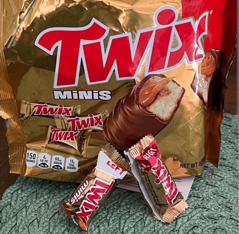 Buy TWIX Minis Caramel and Milk Chocolate Candy Bars, Treat Size