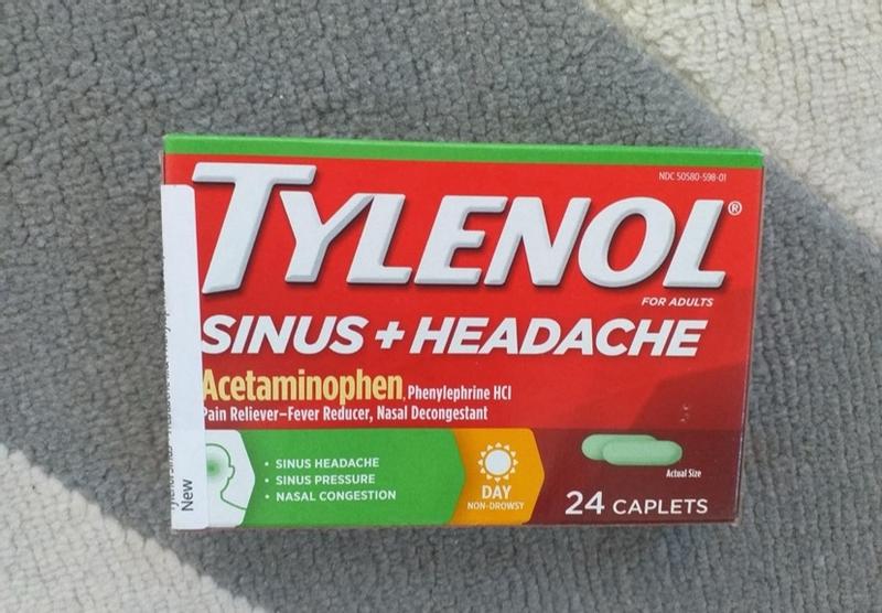 TYLENOL SINUS CONGESTION PAIN DAYTIME TYLENOL