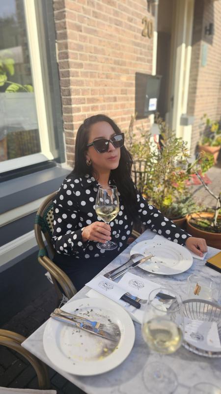 Review Thumbnail Image 0 328785551