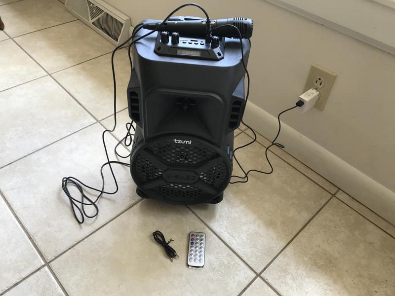 Tzumi job site speaker