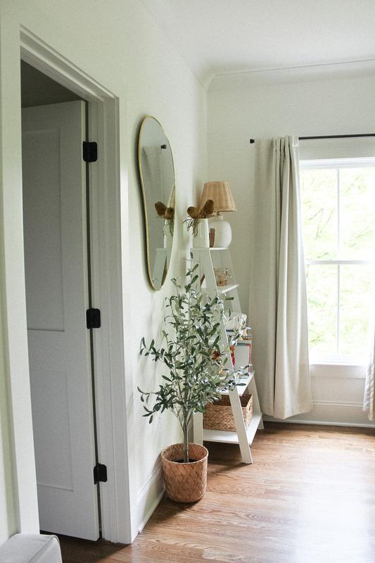 Hubba Pebble mirror