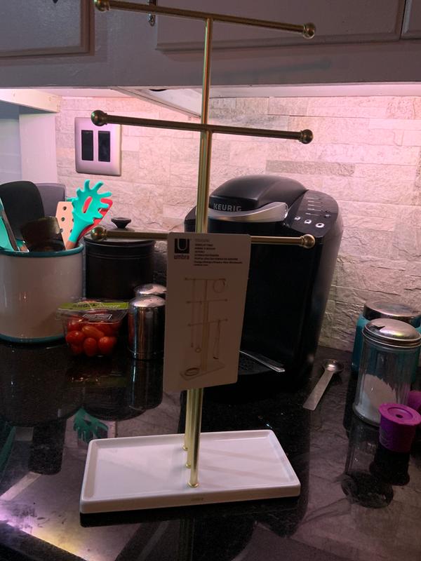 Cute necklace holder!