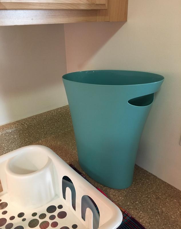 Countertop recycling