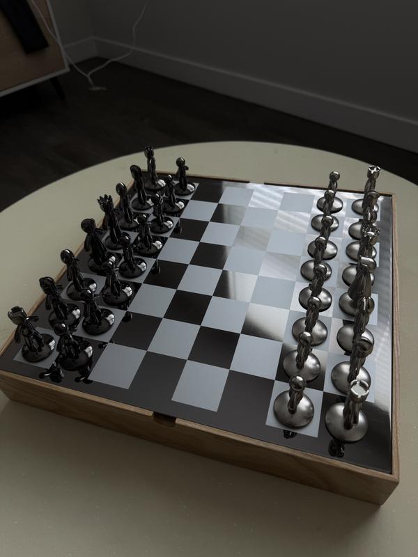 Échiquier Déco Umbra Buddy - Jeu D'échecs En Bois Naturel - 36 Cm - Gris