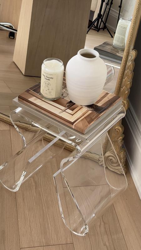 Magino Stool | Modern Acrylic Magazine Rack & Record Holder Magino Stool | Modern Acrylic Magazine Rack & Record Holder