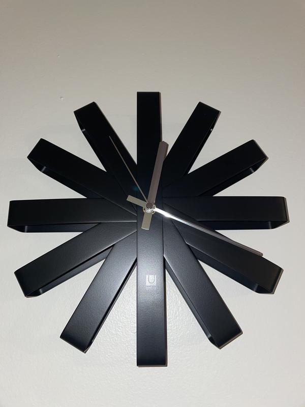 Repairing an Umbra Ribbon Wall Clock With a Young Town 12888STC1
