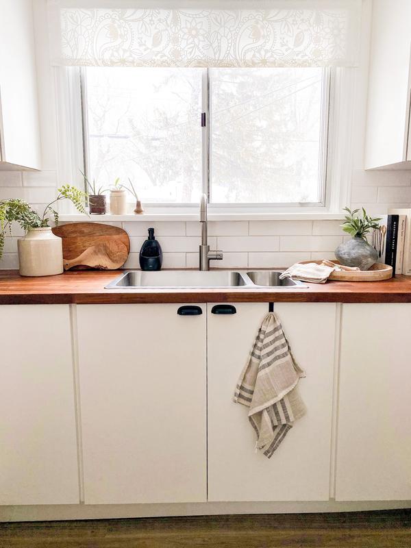 Turn your buddy hook around for a more minimal look!