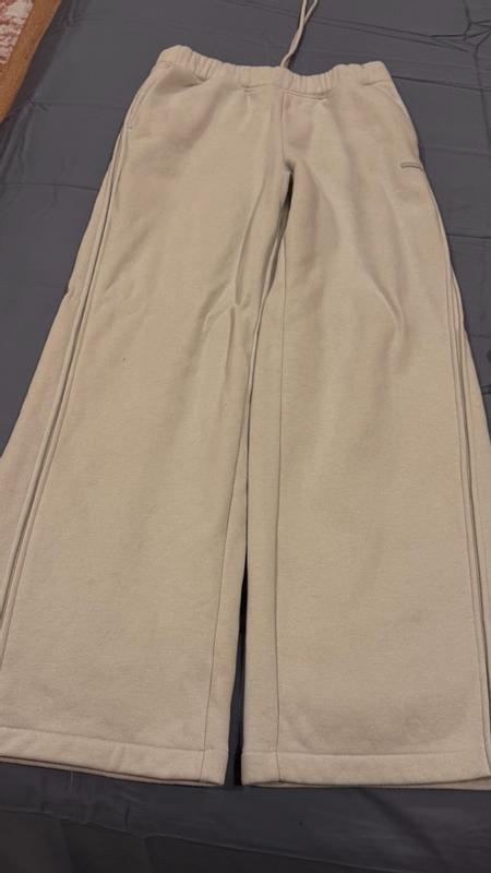 Customer photo for "Fashionable and comfortable"