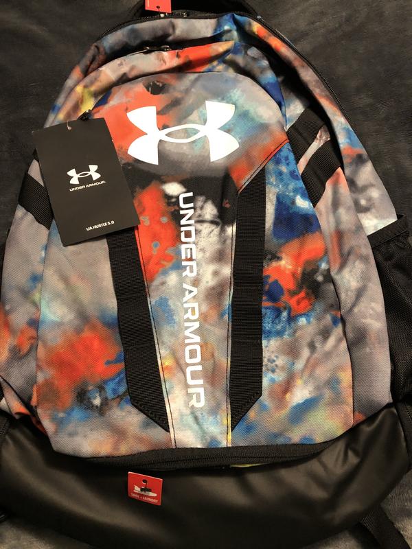 SAC À DOS UNDER ARMOUR HUSTLE 5.0 - Rhéal Pitre Sports