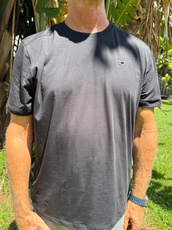 Customer photo for "Stretch, quick- drying and cool"
