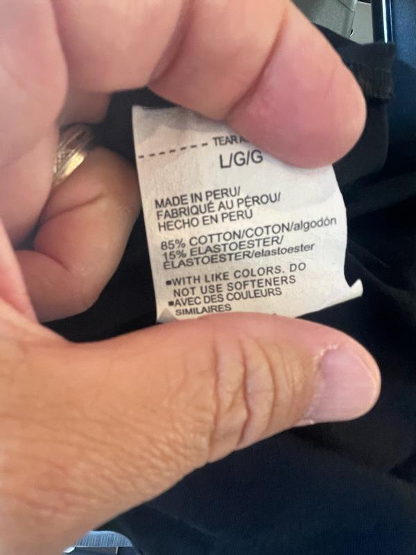 Customer photo for "High quality shirt for working out"
