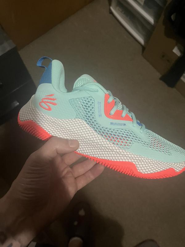 Under Armor Curry HOVR Splash Basketball Shoes