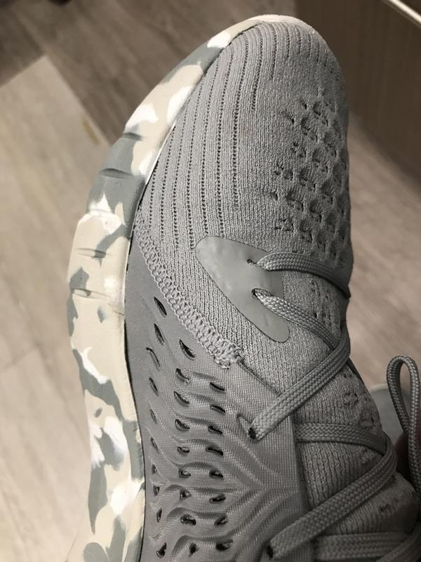 After 3 runs of 2 miles per run. The left shoe is still perfectly intact though