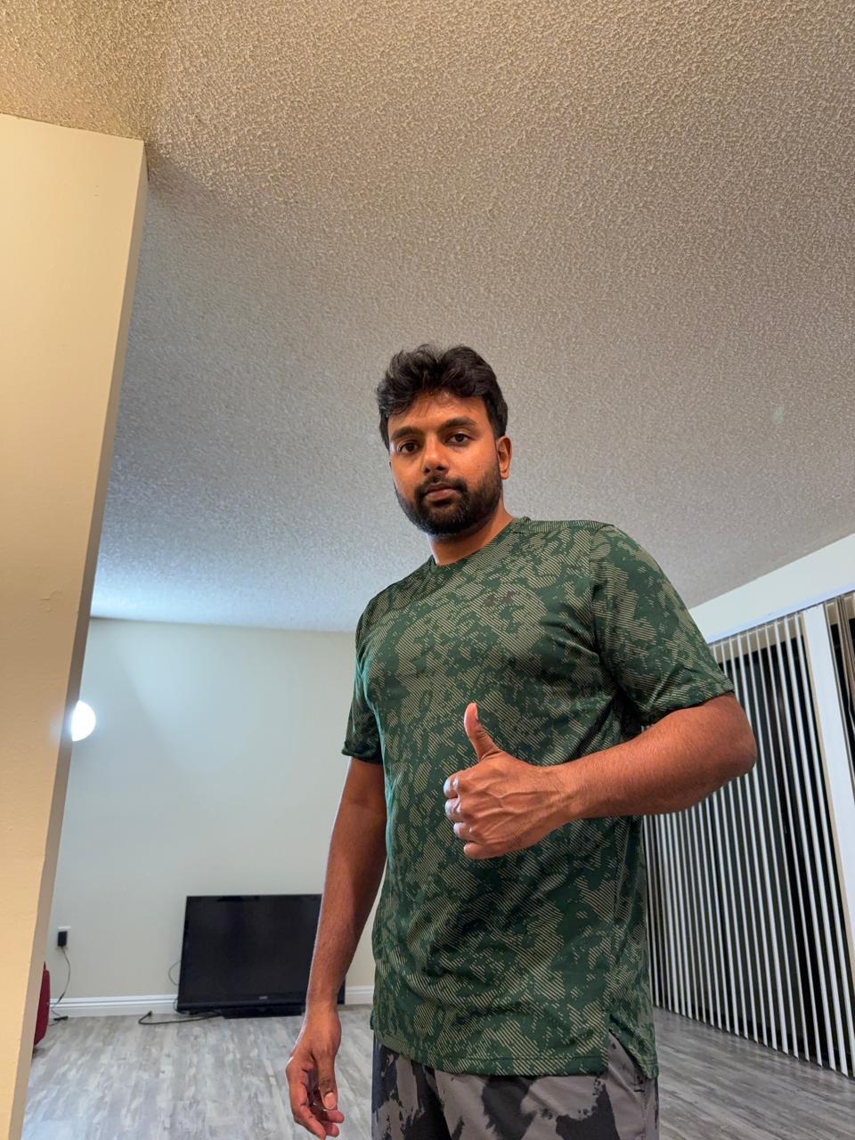 UA Tech™ Vent Men's Short Sleeve | Under Armour Canada