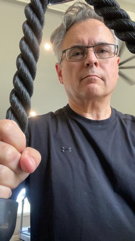 Customer photo for "High quality shirt for working out"