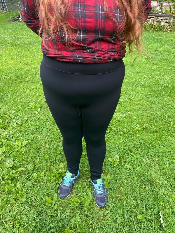 Customer photo for "A form fitting legging. I definitely recommend sizing up."
