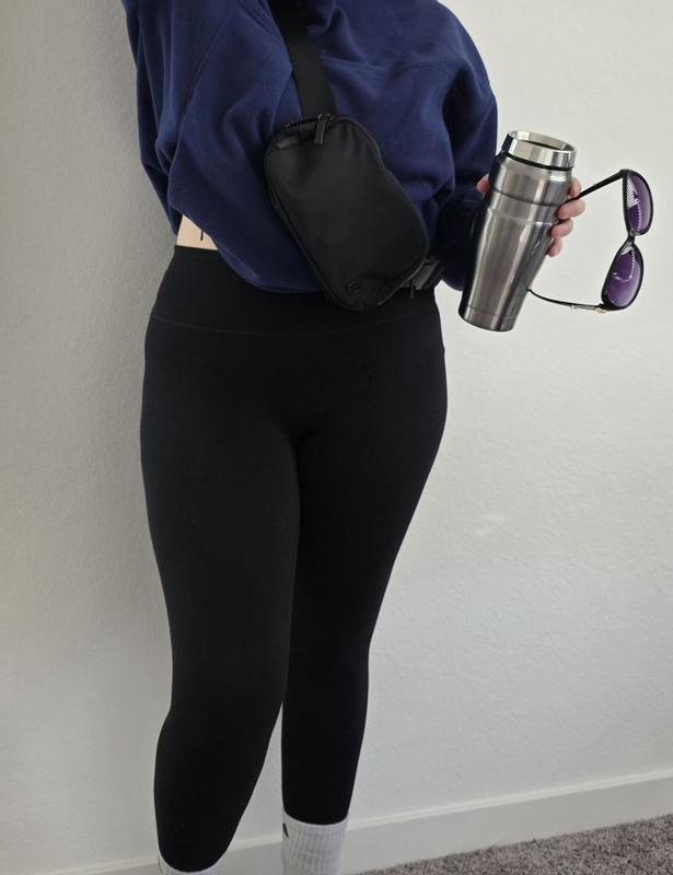 Customer photo for "Under Armour Leggings"