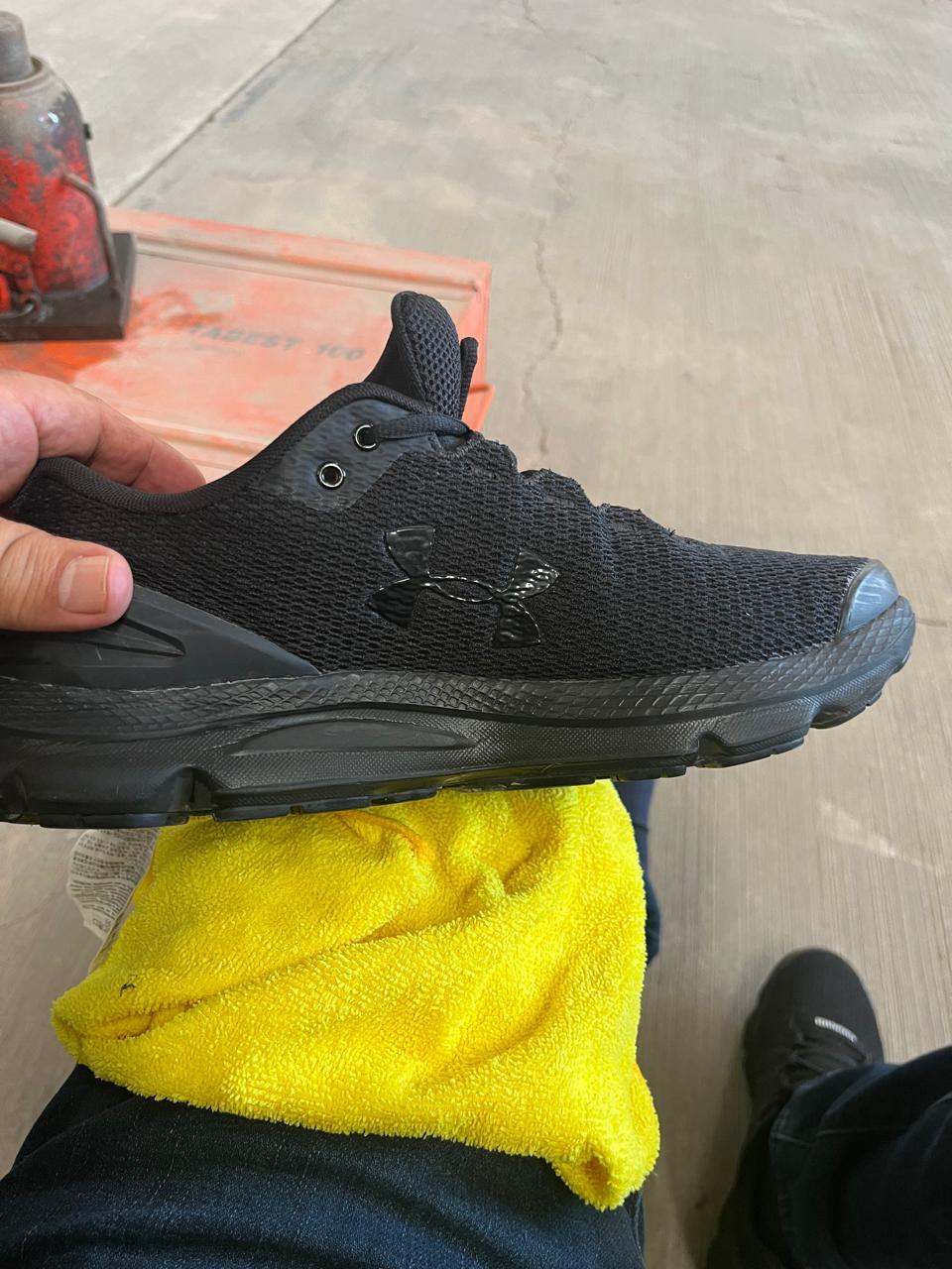 UA Charged Gemini Men's Running Shoes | Under Armour