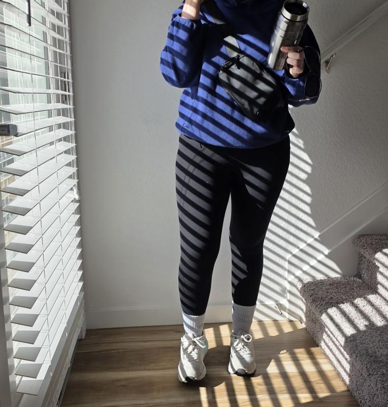 Customer photo for "Under Armour Leggings"