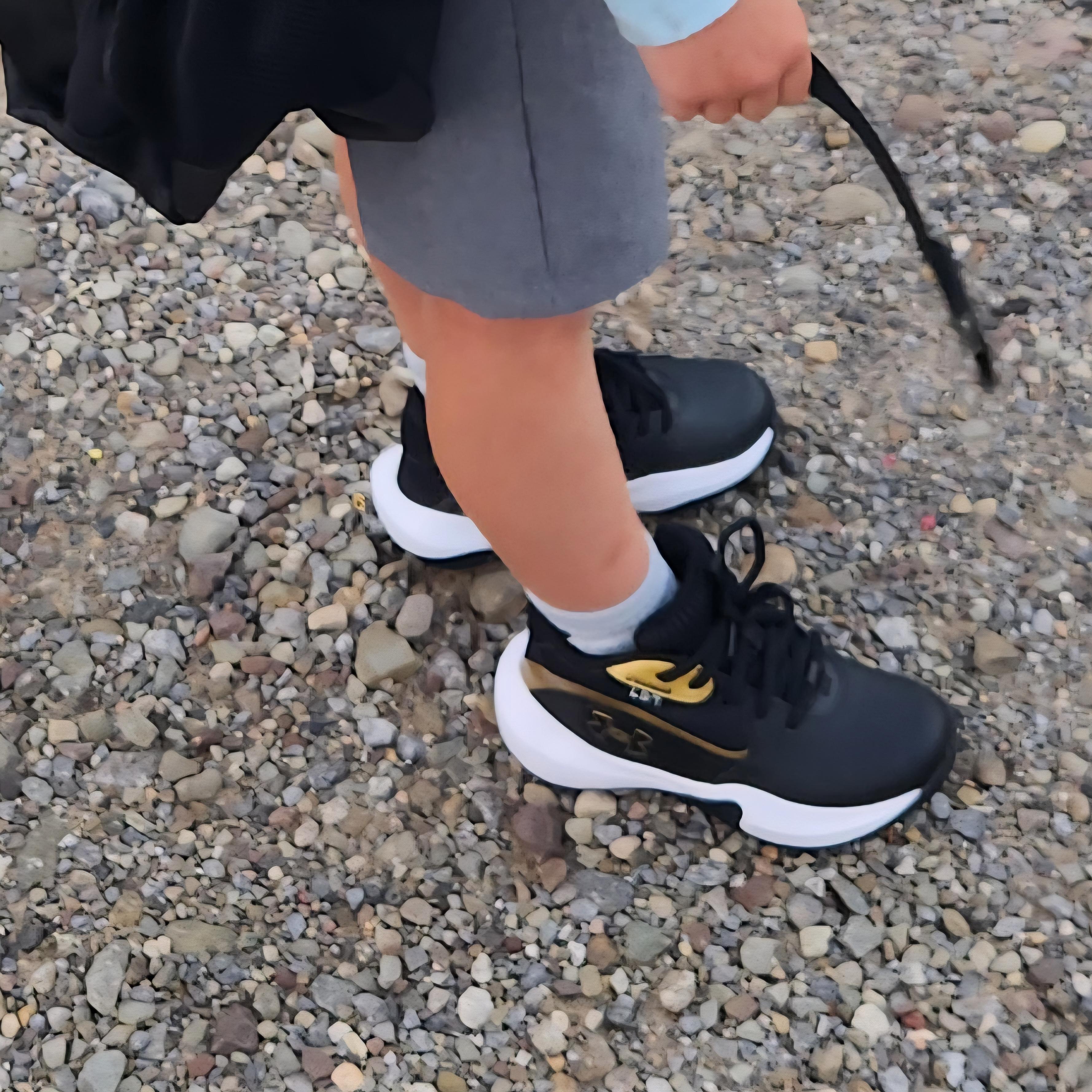 UA Lockdown 7 Pre-School Basketball Shoes | Under Armour