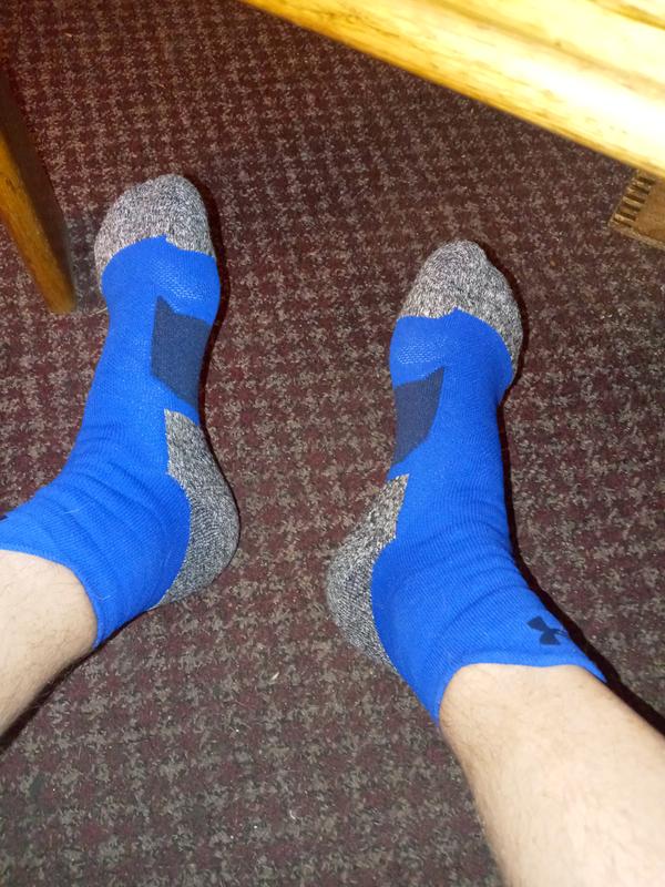 ua drive quarter socks