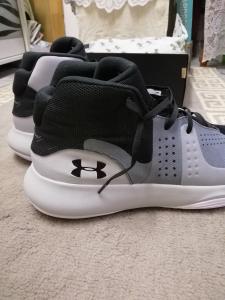 under armour men's basketball shoes