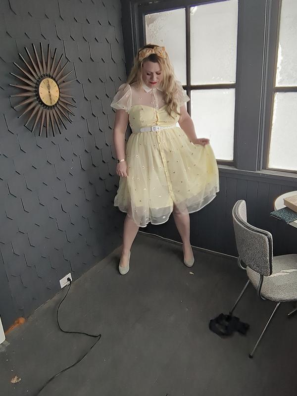 Review Thumbnail Image 0 372747634