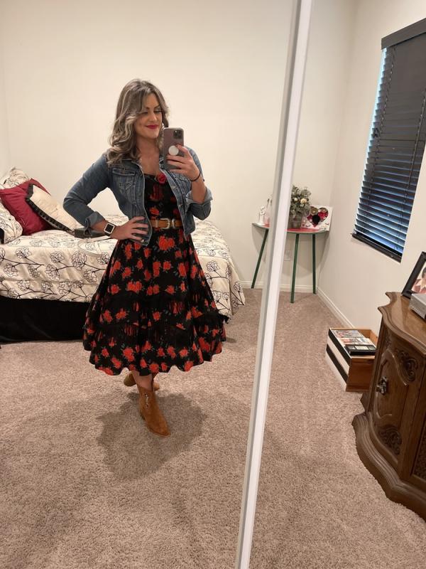Customer photo for "Perfect to fluff up any dress"