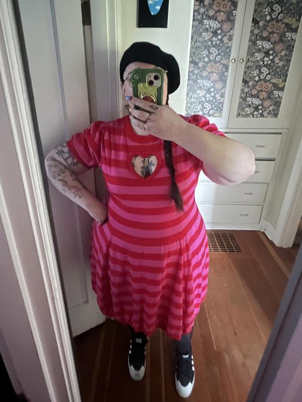 Review Thumbnail Image 0 379365363