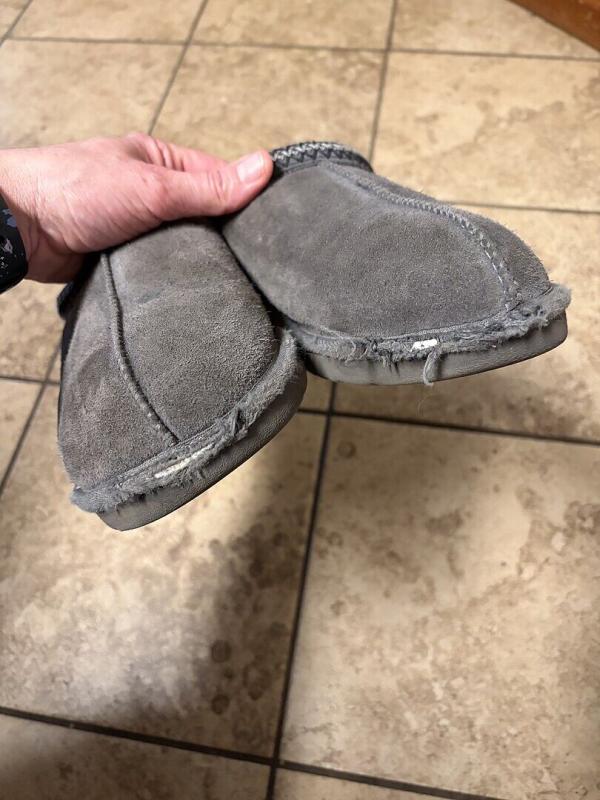 Customer photo for "Toe area worn out!"