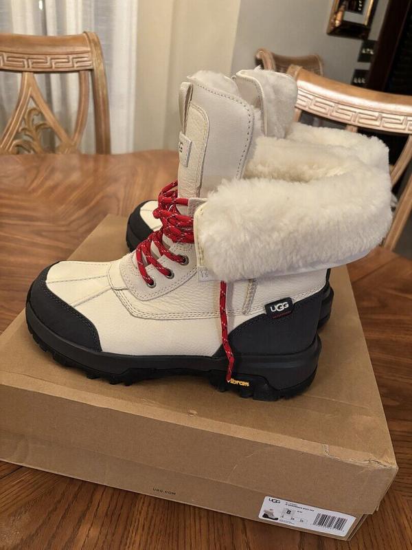Customer photo for "Great all around winter boot"