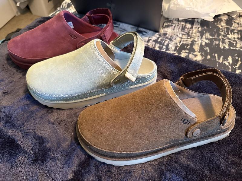 Customer photo for "The Goldenstar Clog is a favorite!"