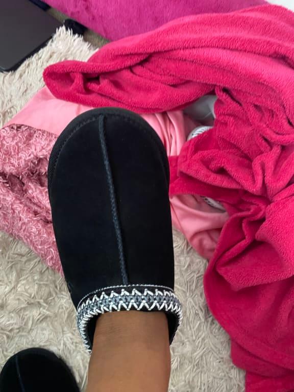 UGG Women's TASMAN GRAPHIC MONOGRAM BLACK Slippers Shoes 7US NWOB $120  MSRP