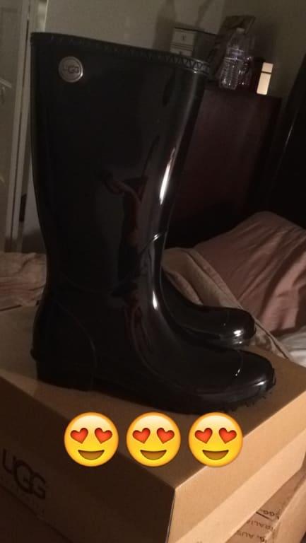 Women's UGG Shaye Rain Boot, Tall High-Gloss Waterproof deals Boots