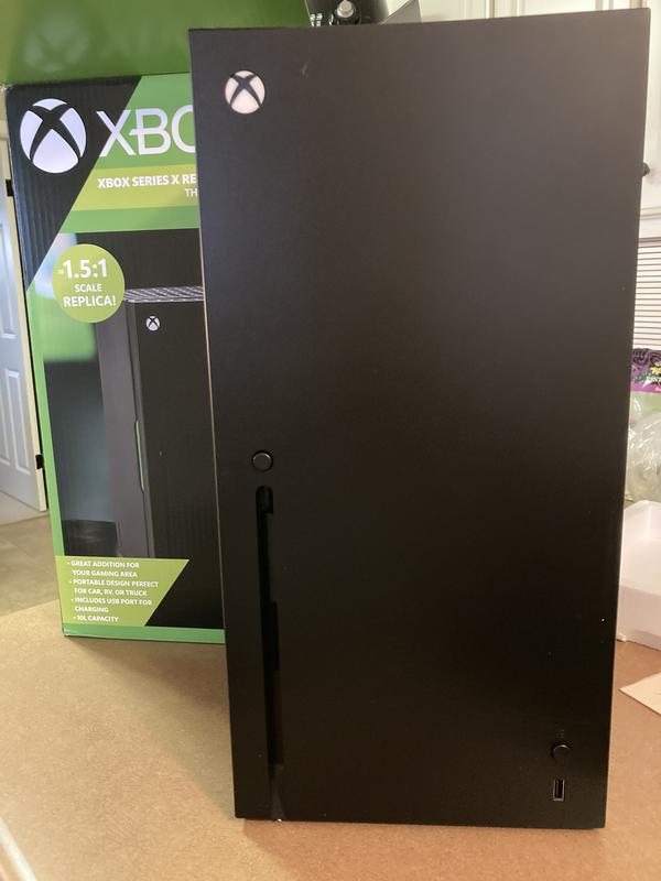 Microsoft Xbox Series X Mini Fridge (US Plug) 1.5:1 Scale, 12 Can Capacity  Version für Damen