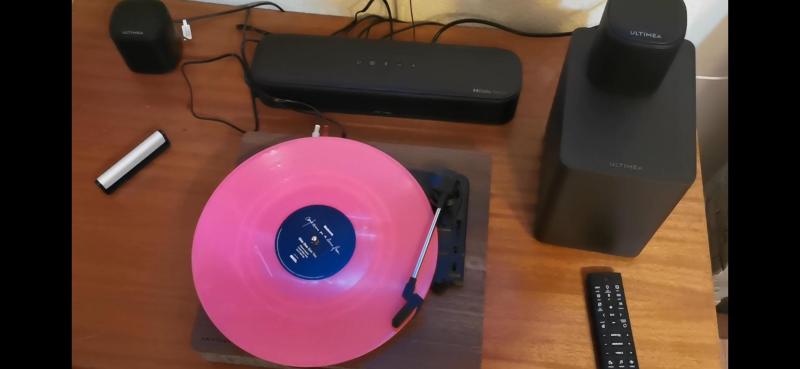 Customer carousel item 5.