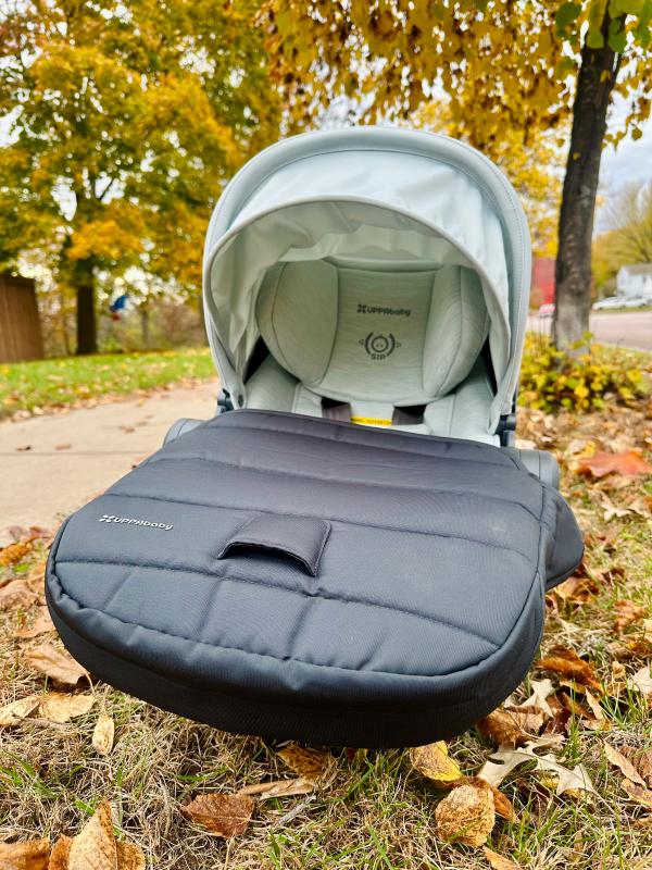 Review Thumbnail Image 0 378864236