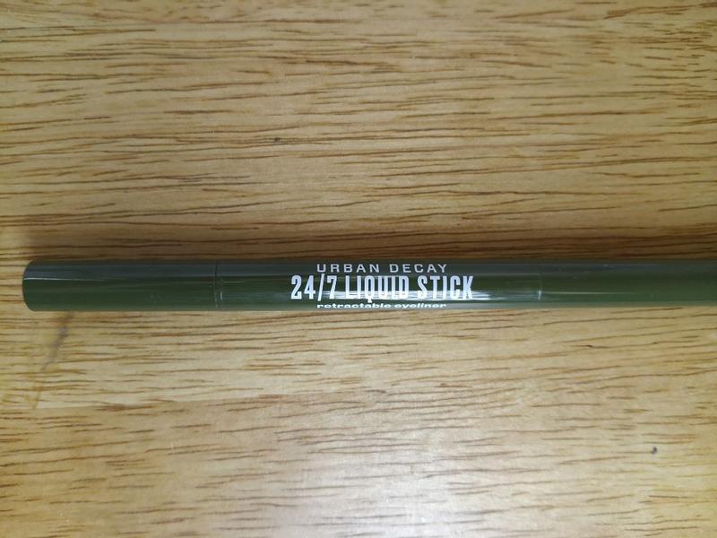 Customer carousel item 11.